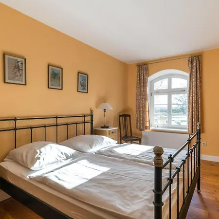 Schloss Puetnitz - Kanuspezial Ab 4 Ue 06 Jan Bis 29 April Lejlighed