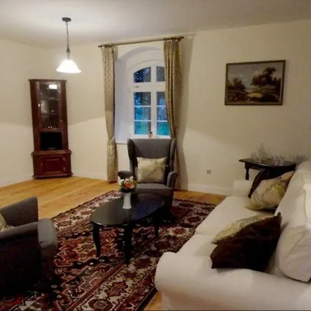 Schloss Puetnitz - Kanuspezial Ab 4 Ue 06 Jan Bis 29 April Lejlighed