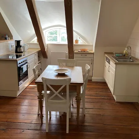 Schloss Puetnitz - Kanuspezial Ab 4 Ue 06 Jan Bis 29 April *